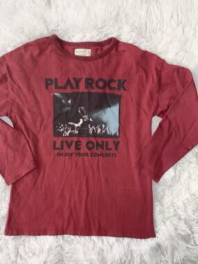 Zara Boys Sz. 9 Red “Play Rock Live Only” Graphic Long Slv Tee. New W/out Tags